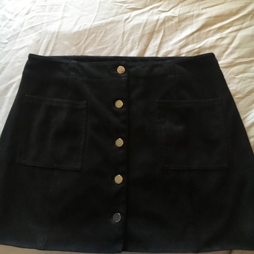 Black skirt